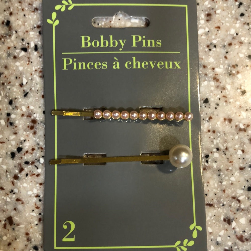 🆕 Bobby Pins set of 2
